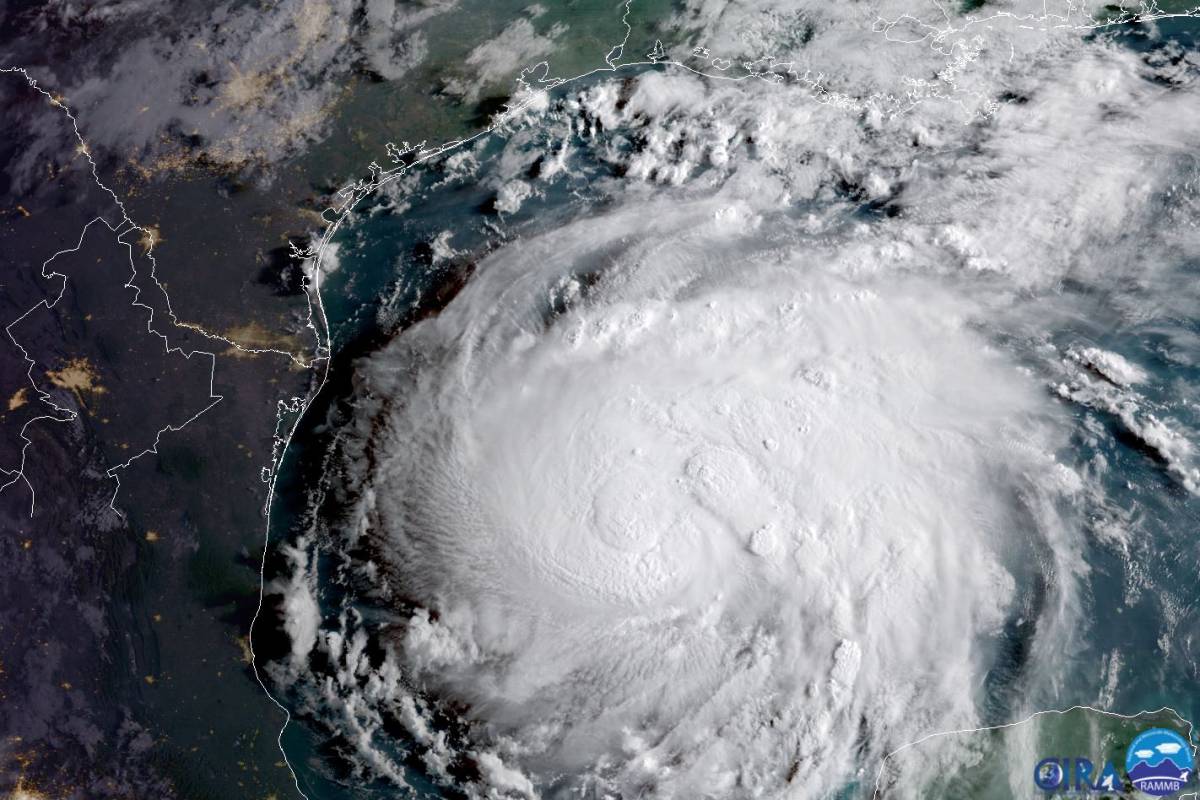 2017-08-24t192632z_825078672_rc1abe9f3010_rtrmadp_3_storm-harvey.jpg