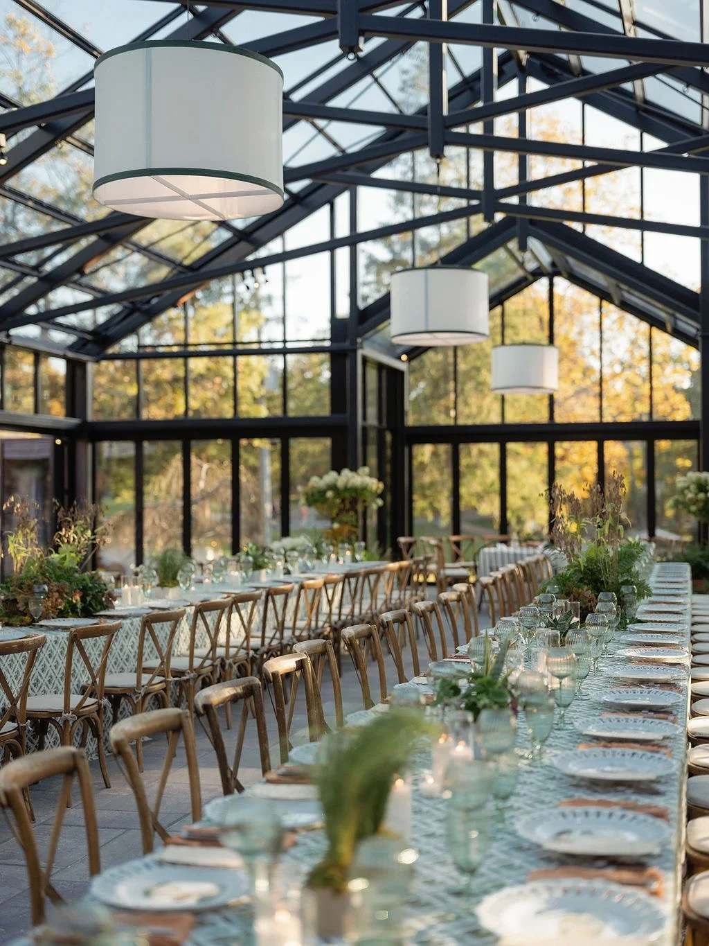 How lucky were we all to have been one of the first too work in the stunning glass house at @thesistersofcedarlakes 
&bull;
Love these sneak peeks from our friend @sasithonphoto 
&bull;
The fall weather on 10/3/25 was perfect to usher in a weekend ce