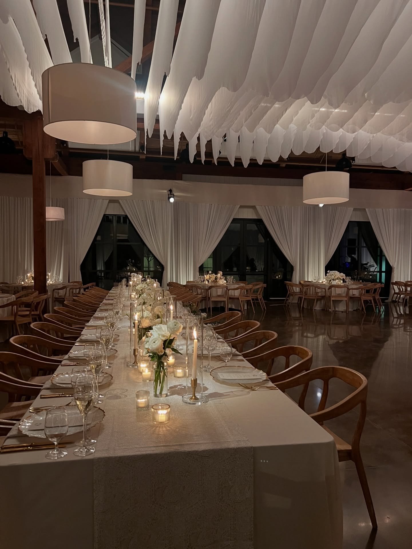 Many couples will say they love simple designs as those &lsquo;simple&rsquo; reflects the process and their disposition. It&rsquo;s a process all the same. Simple is one ingredient that you know at the start will capture the way in which you both wan