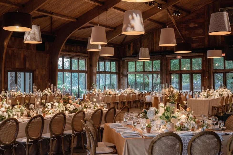 cedar-lakes-estate-wedding-upstate-new-york-3.png