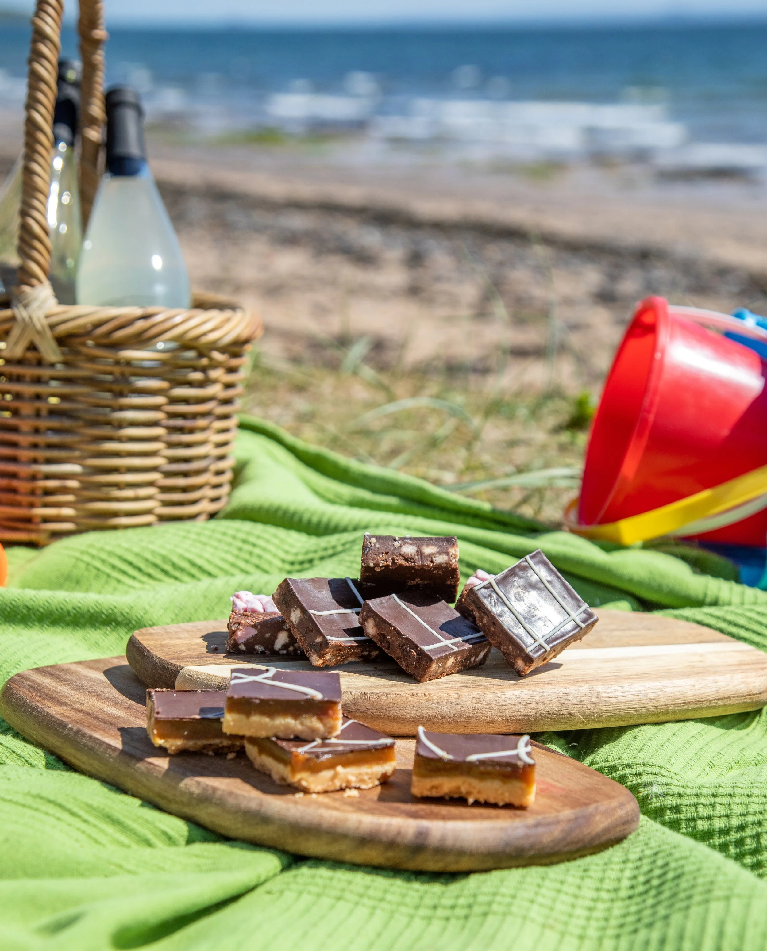 Beach picnic (11).jpg