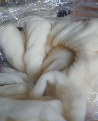 NATURAL BROWN- American Farm Wool- Medium Grade Wool Roving for Feltin –  FeltLOOM