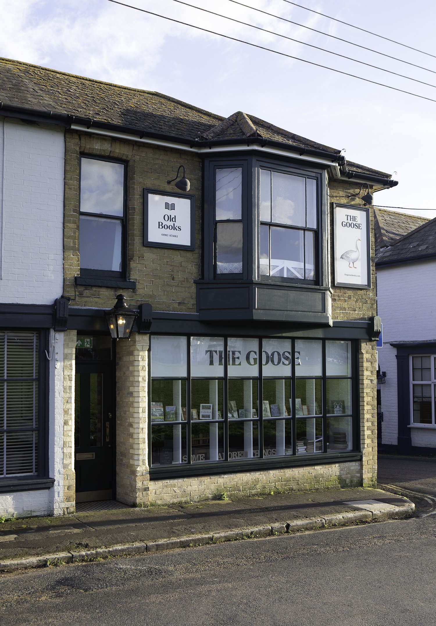 3_Radley House Partnership_Architecture_Commercial_Shop_The Goose Bookshop_Exterior_Isle of Wight_Hampshire.jpg