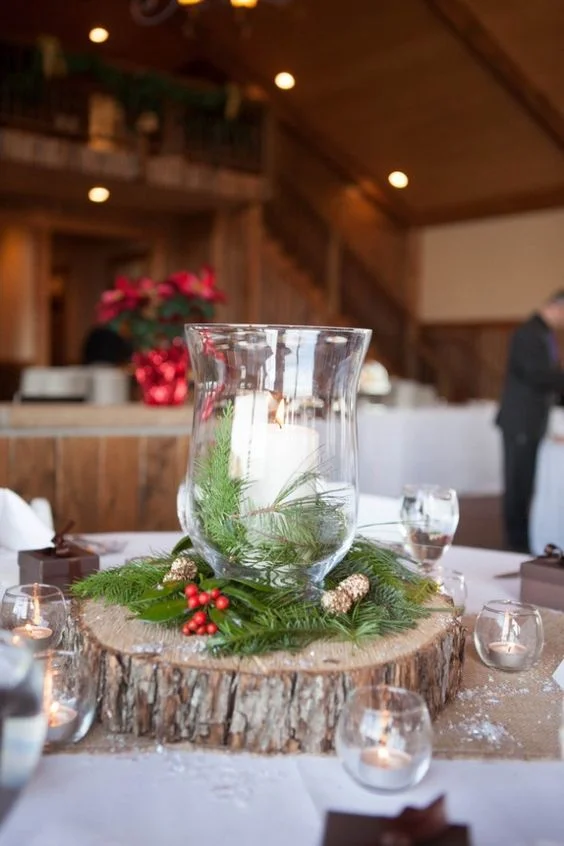 It doesn't get much more traditional for Christmas than this winter wedding centerpiece.