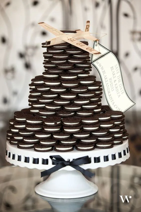 Maybe Oreo's are more your thing. How about an untraditional wedding cake full of Oreos! Toss in a glass of milk, or perhaps a spiked glass of milk, and you're set.
