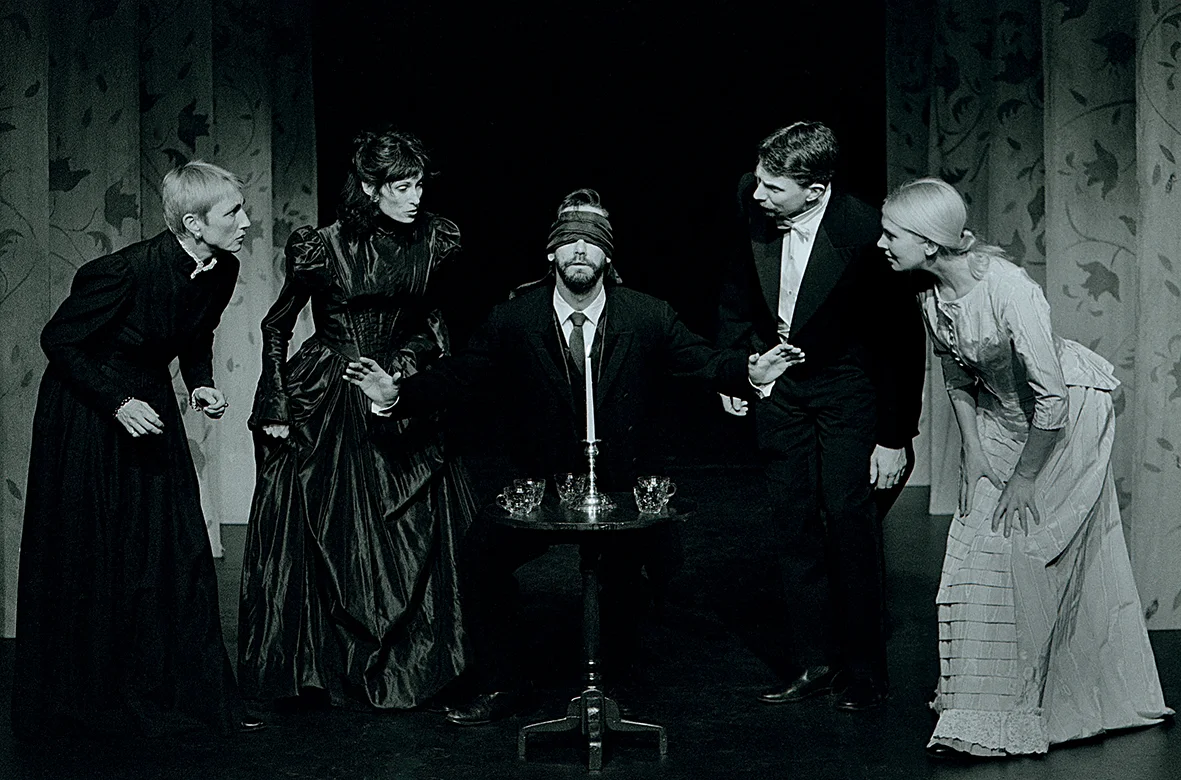 Sarah Chase, Martin Julien, Ross Manson, Claudia Moore and Kim Renders. Photography by John Lauener.