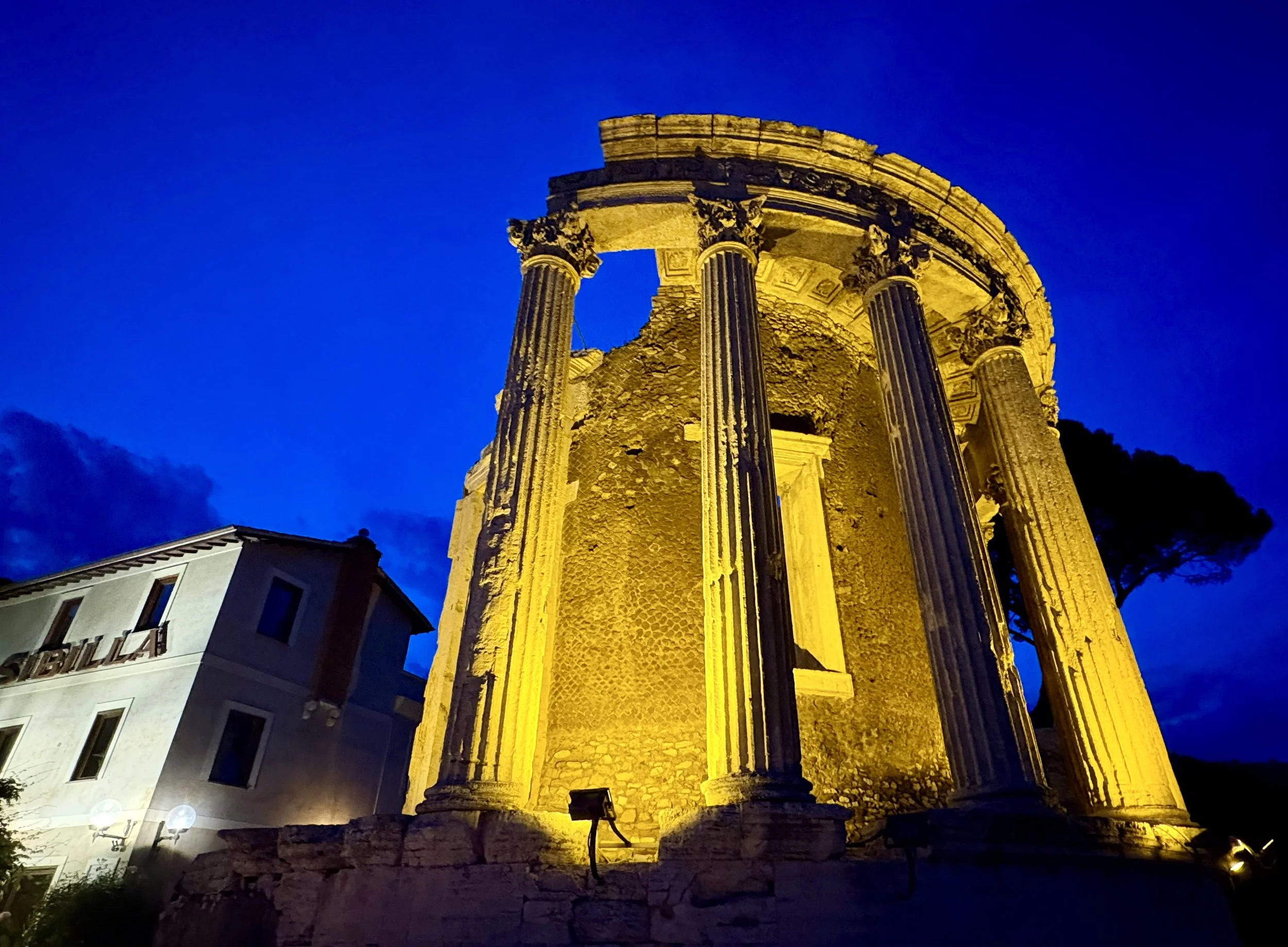 Ristorante Sibilla: Where dining meets history 