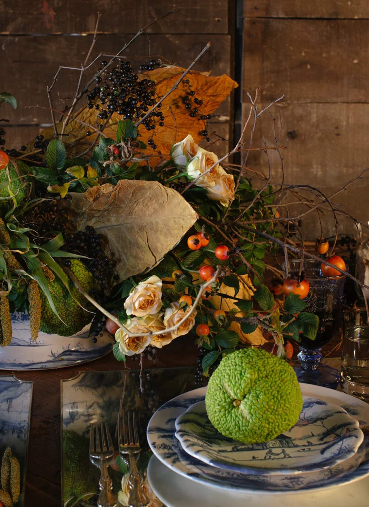 HolidayInspiredEditorial-Amaryllis-3.jpg