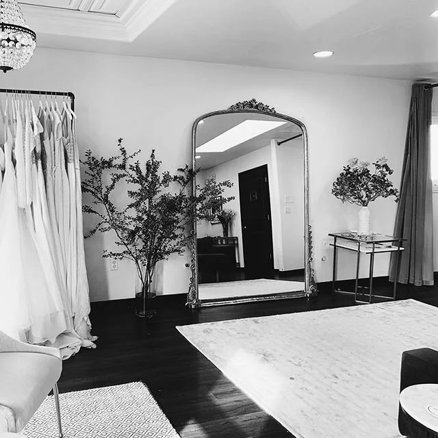 We are back!! 4 of our 5 Flagships open this week 🥳. Chicago, Los Angeles, Orlando and San Francisco.  We can&rsquo;t wait to take care of you!  DM us for details on how to book an appointment.
Xoxo xoxo