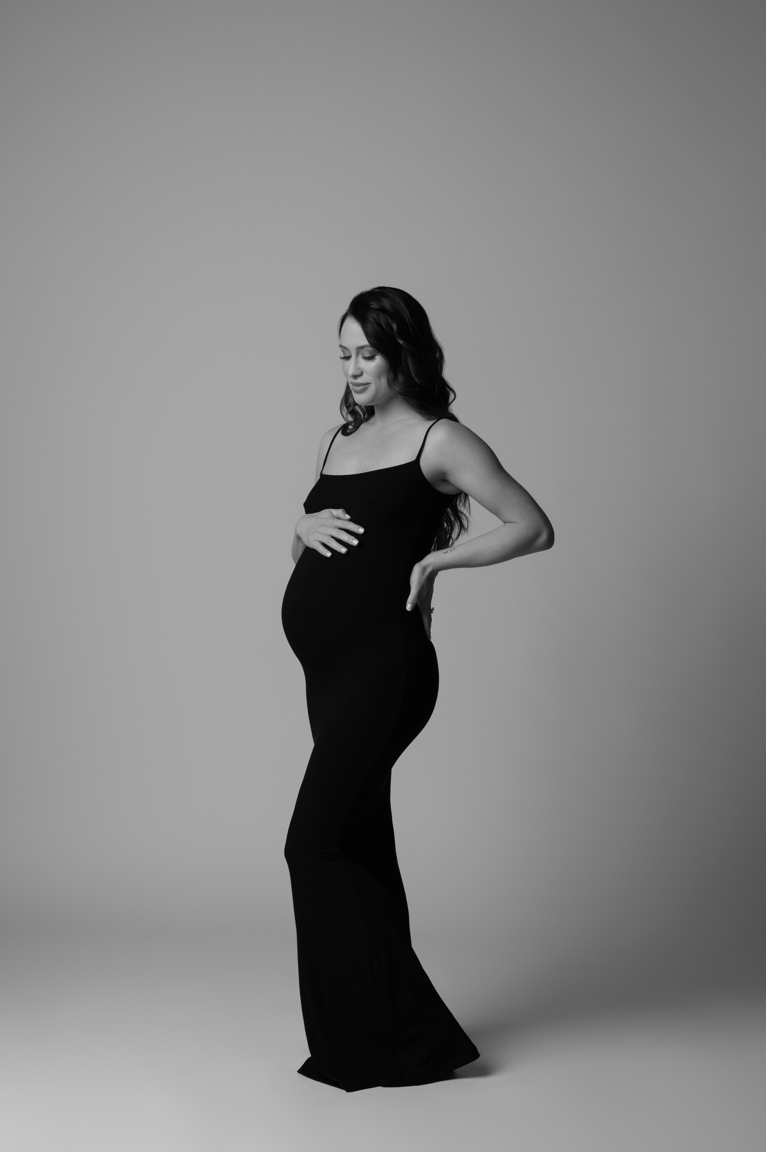 Calvin Klein Inspired Maternity Shoot000001.jpg