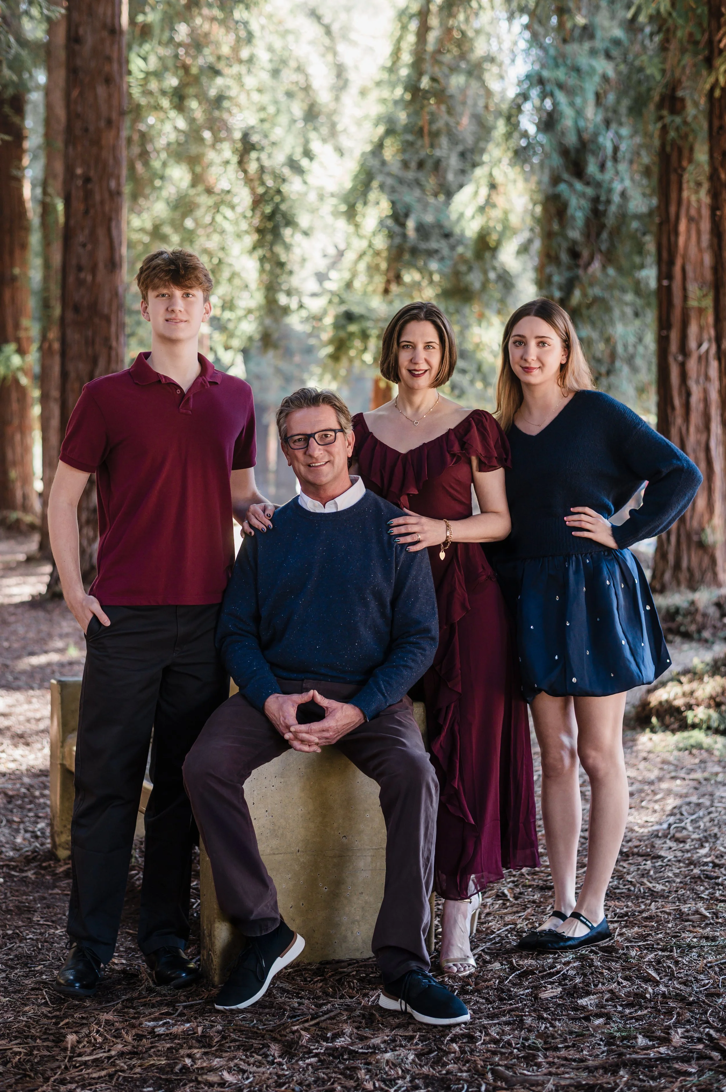 Huntington-Beach-Family-Holiday-Photos.jpg