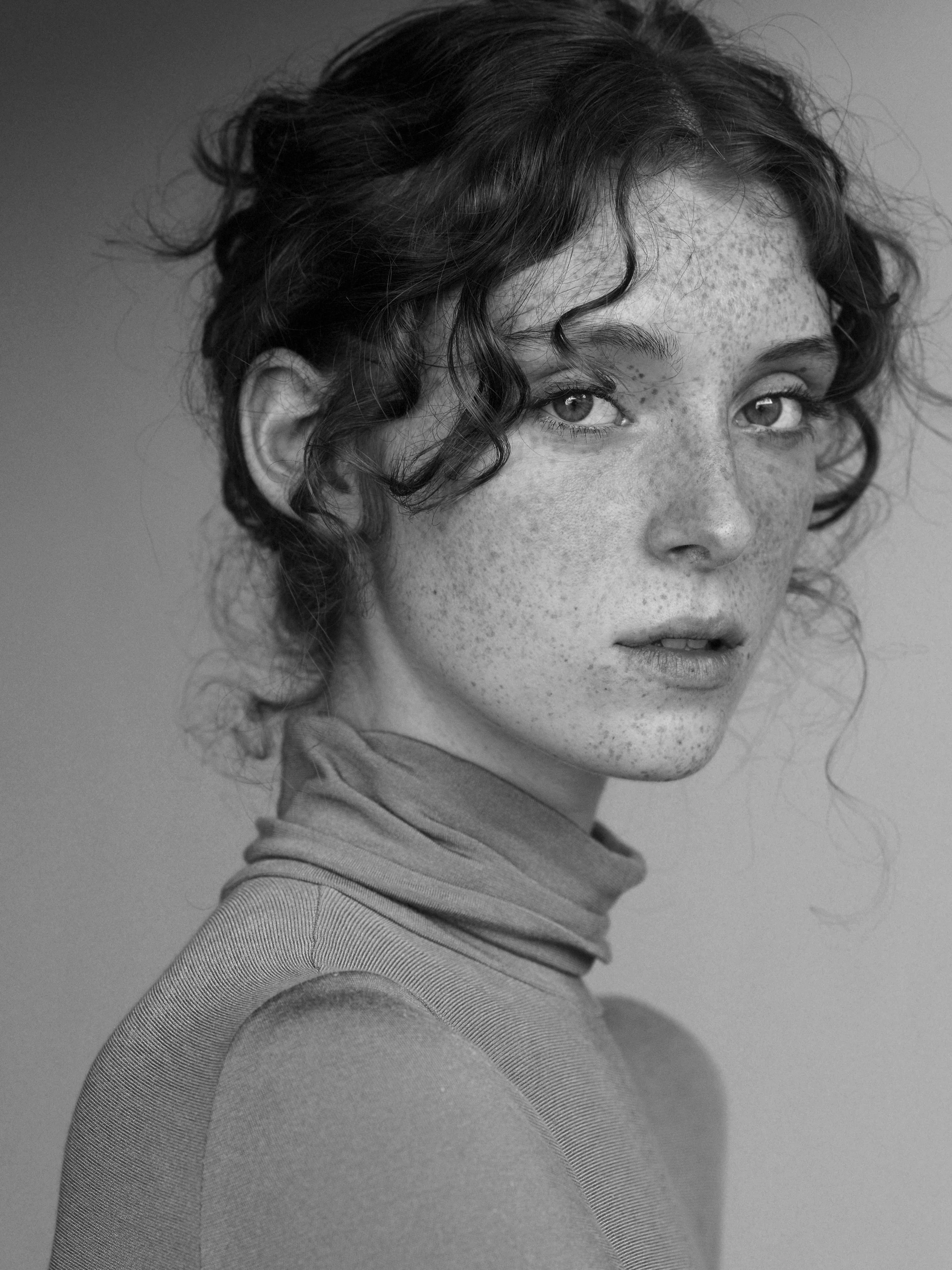 gallery_model_7XzLbFUt83r.jpg
