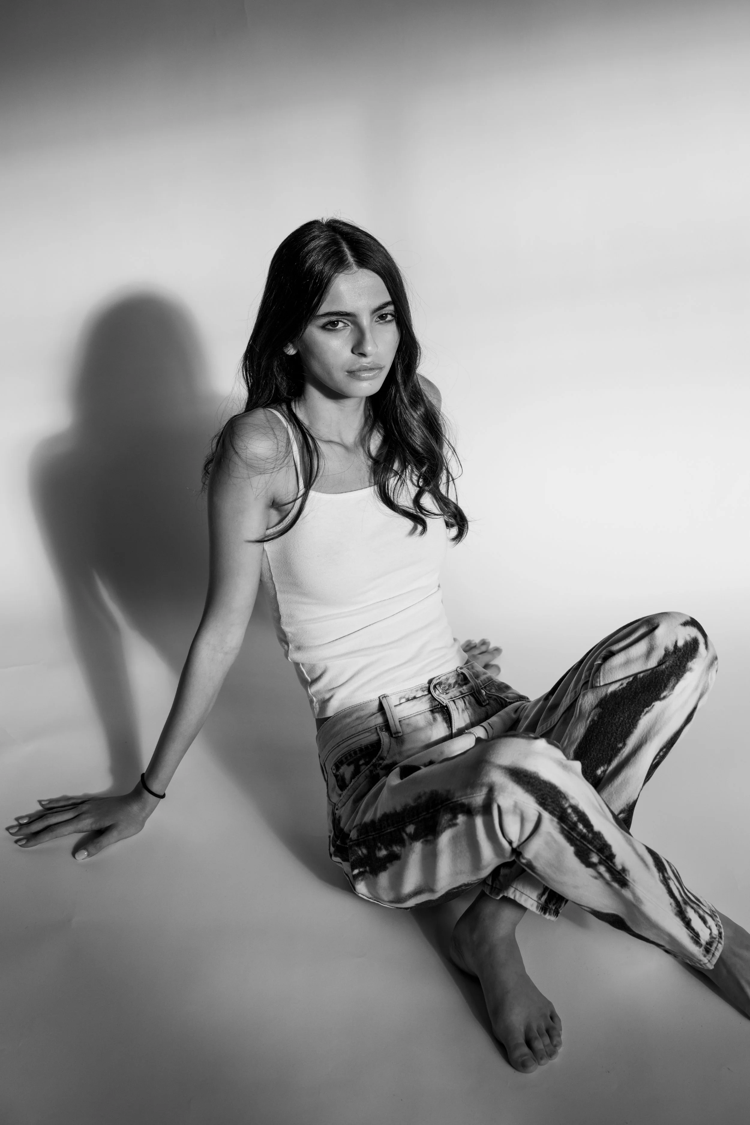gallery_model_tB2I9TDXQimz.jpg