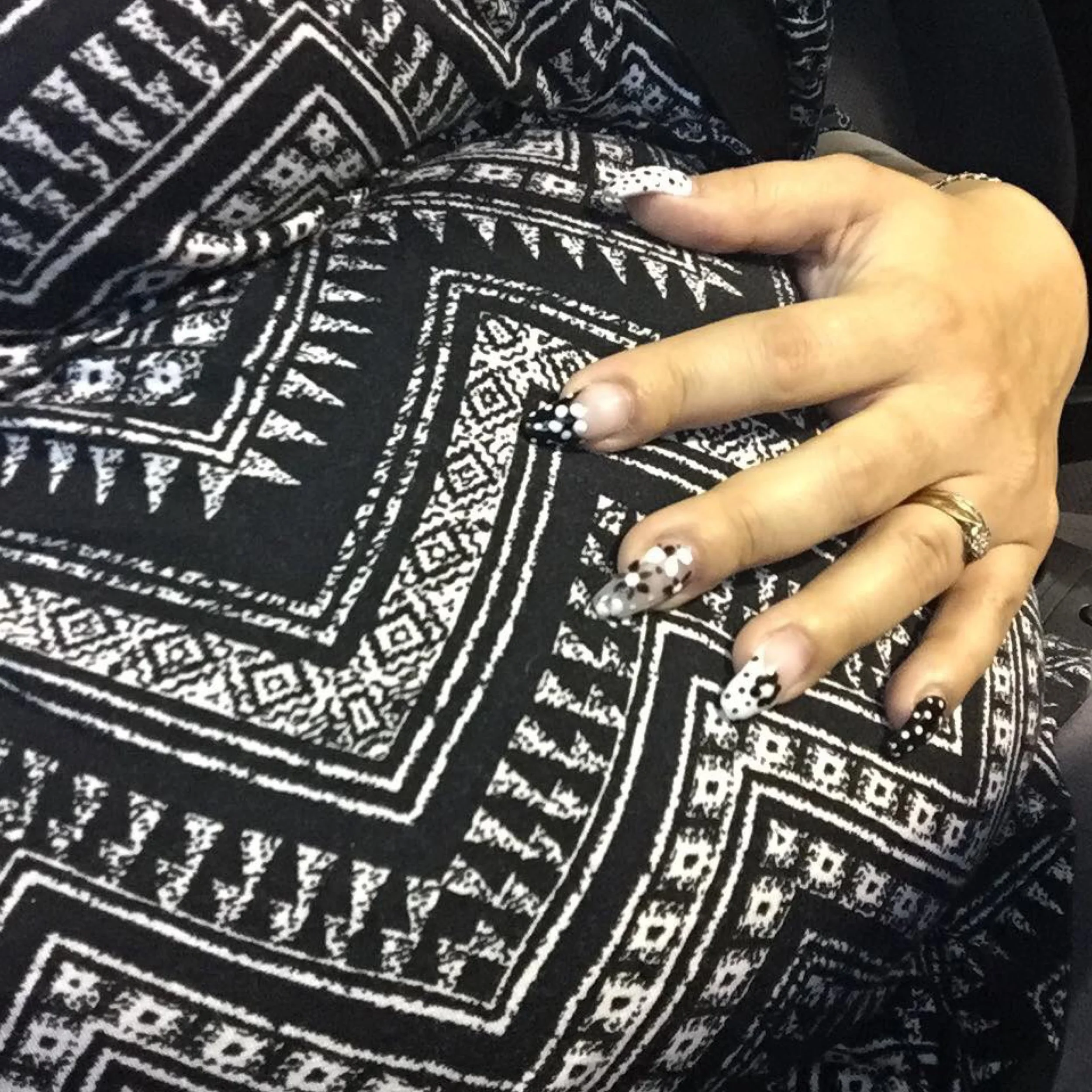 Learning To Love My Pregnant Body // #RockTheBump