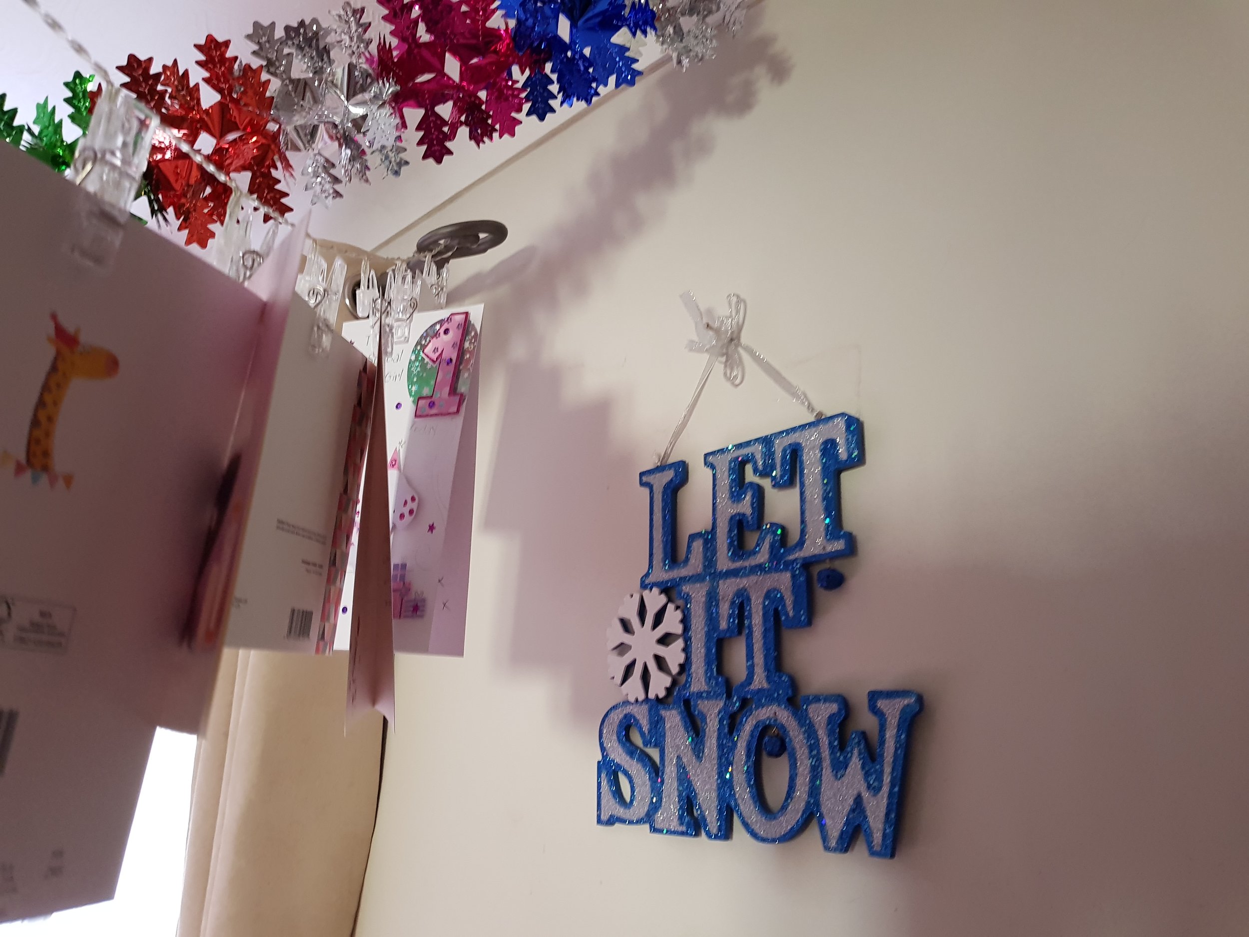Let it snow hanging decorations