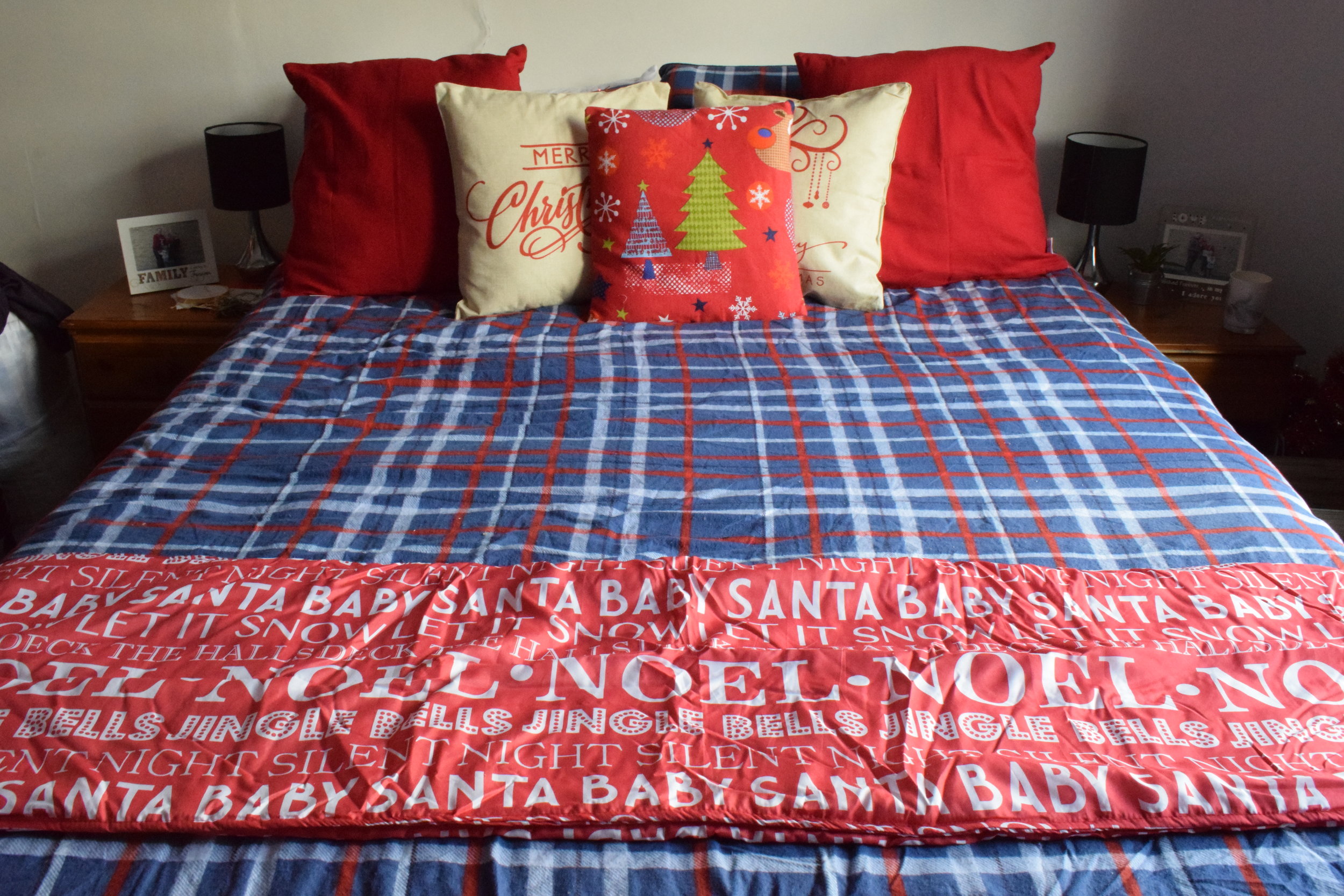 Christmas bedspread