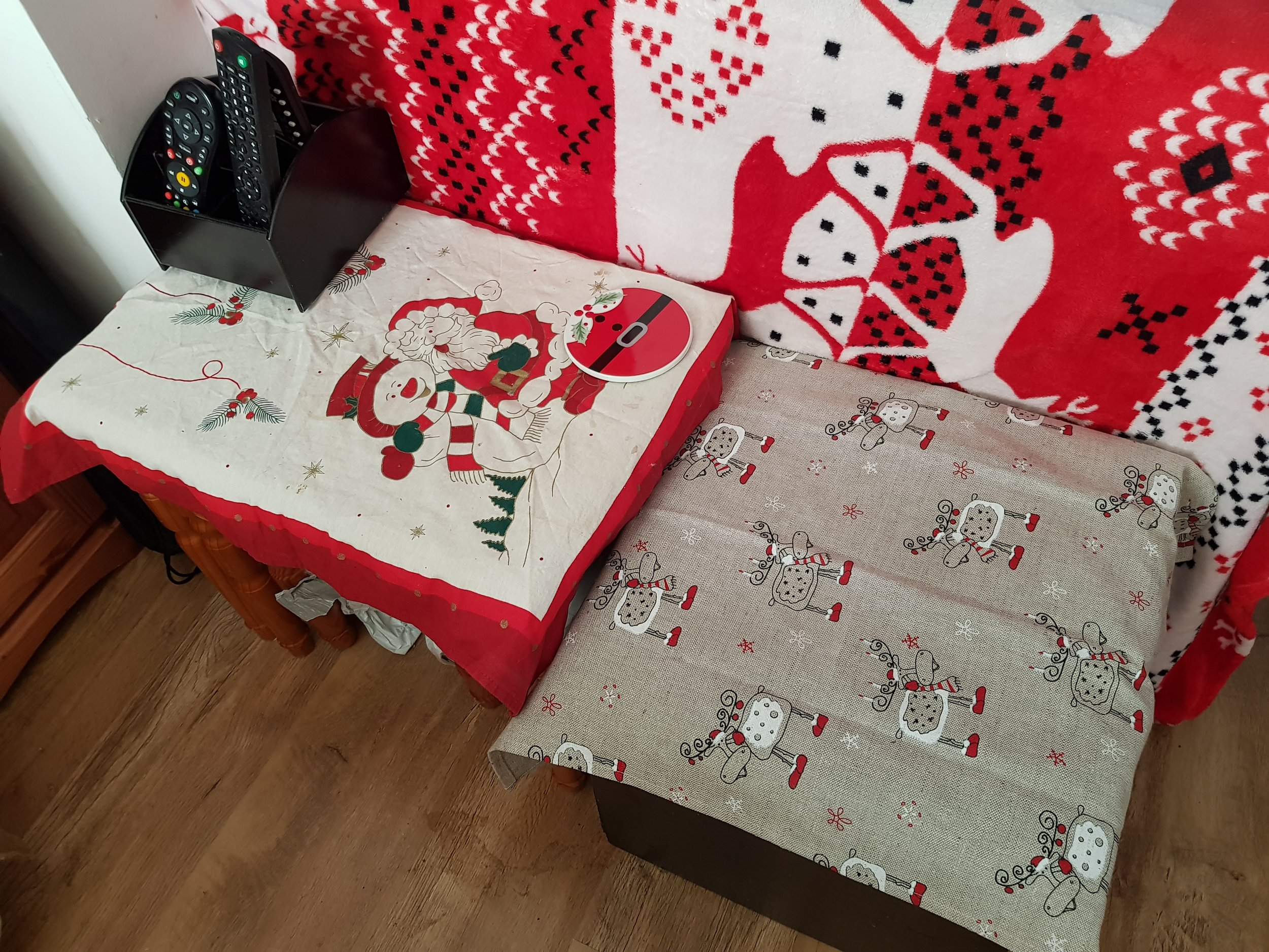 Christmas table cloths