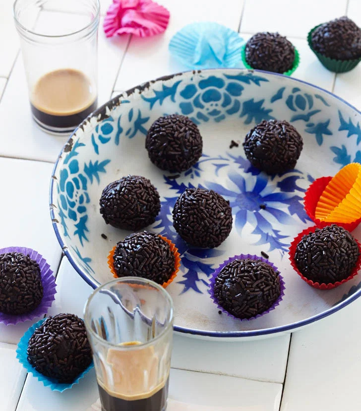 Sweet.Brigadeiro.03.jpg