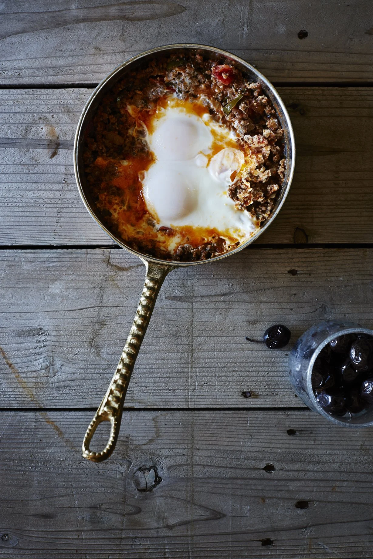 TURFIRE_Morn_EggsLamb_001.jpg