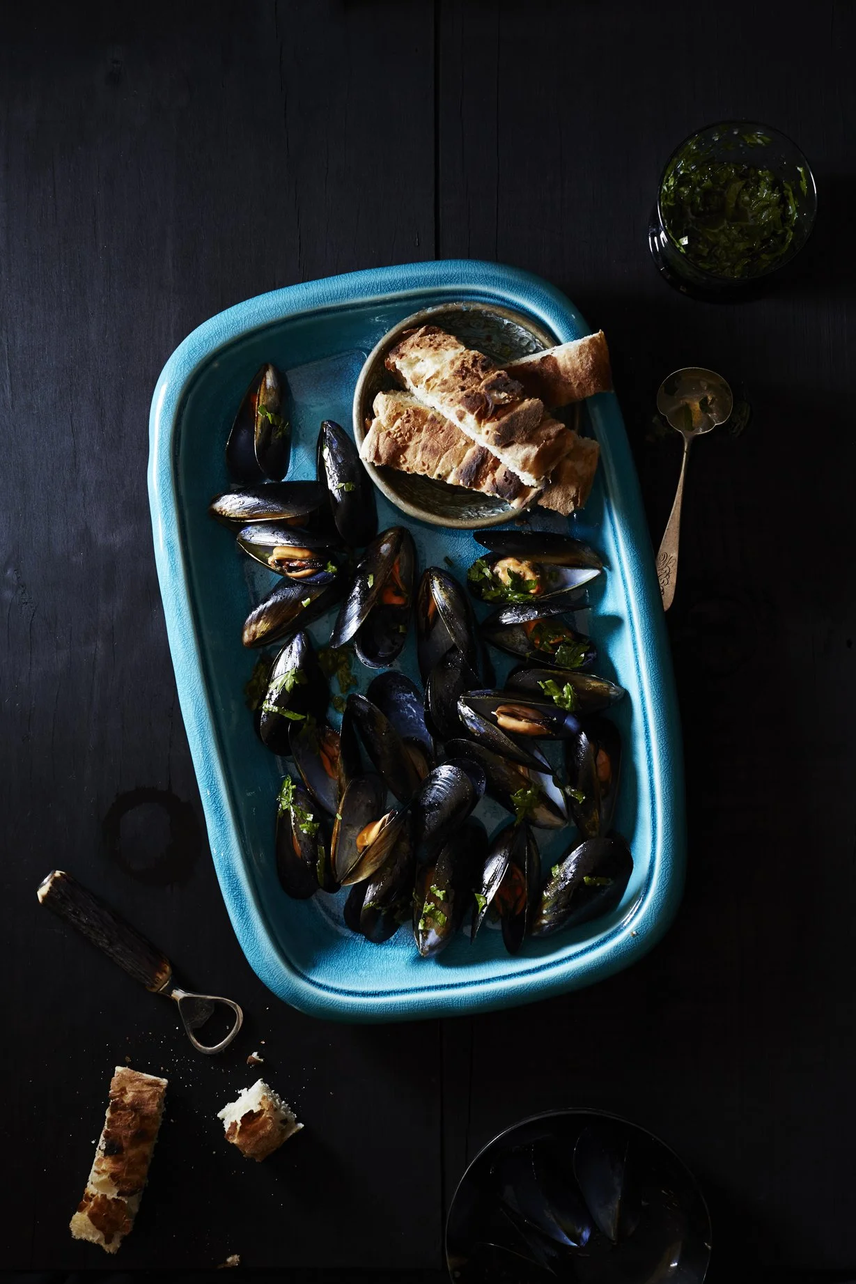TURFIRE_Night_Mussels_01.jpg