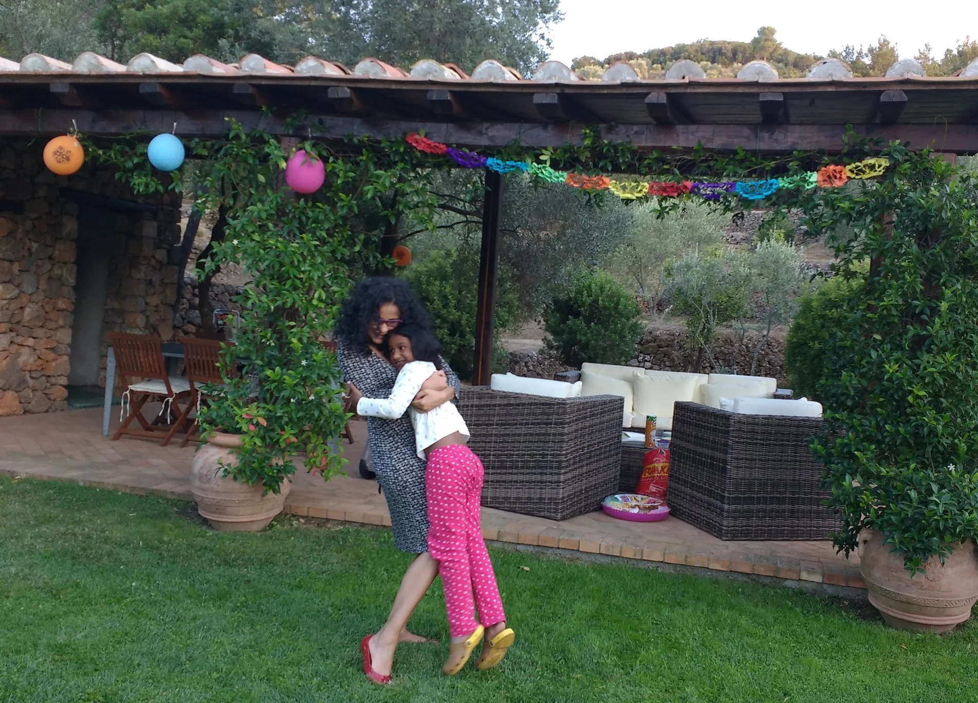 Nandana's Muses: Niece Hiya's Birthday Surprise