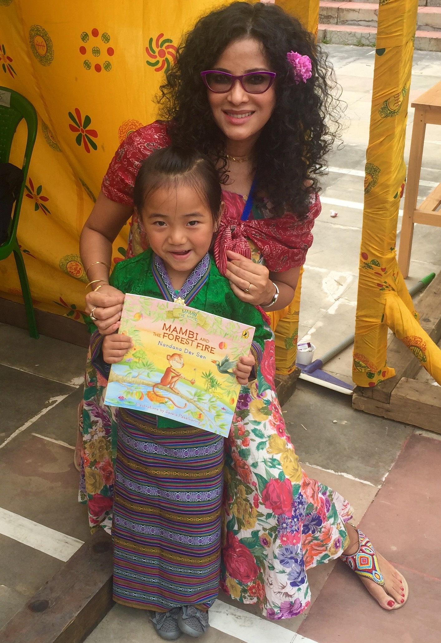 "Can you show me how you like to hug?" Celebrating Republic Day by the lakes, Kolkata Literature Meet January 26, 2016