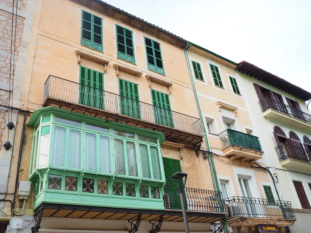 soller emma block 3.jpg
