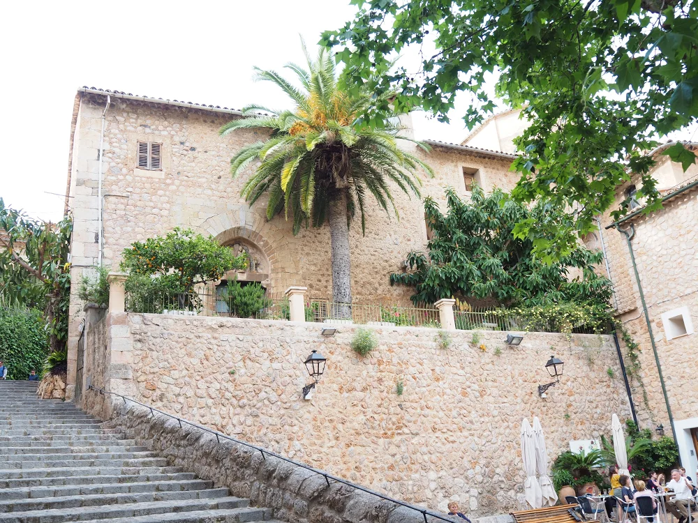soller emma block 5.jpg
