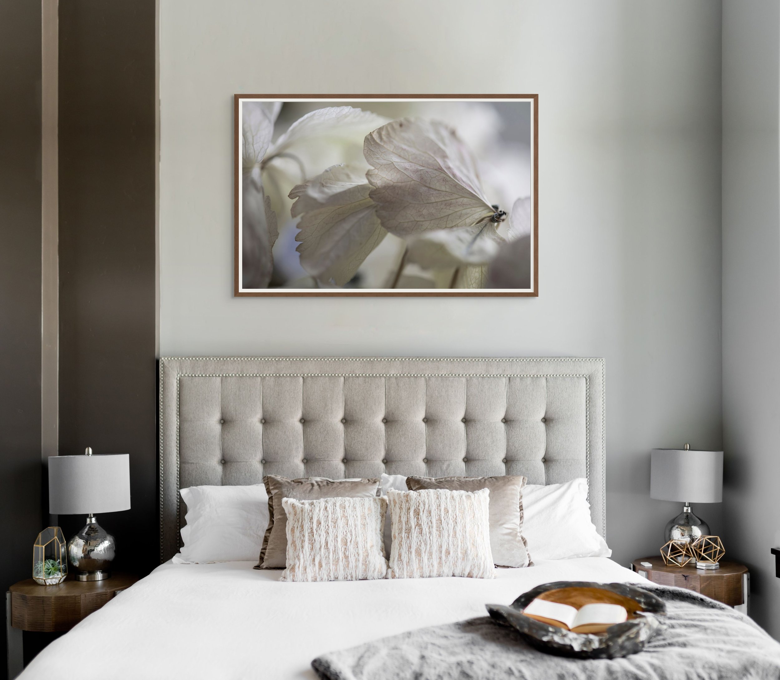 grey bedroom-4.jpg