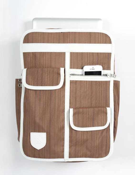 6-Goodordering_backpack_bag_liver_front.jpg