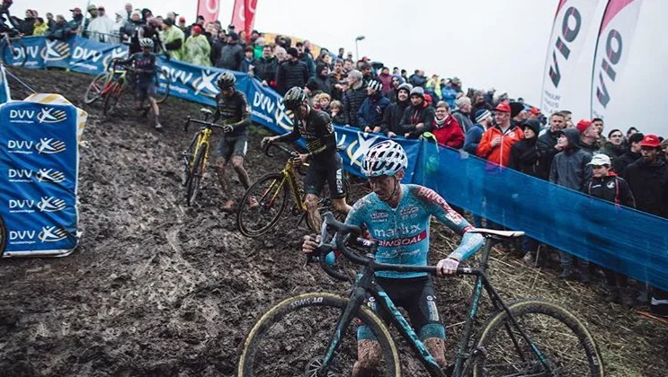 cyclephotos.jpg