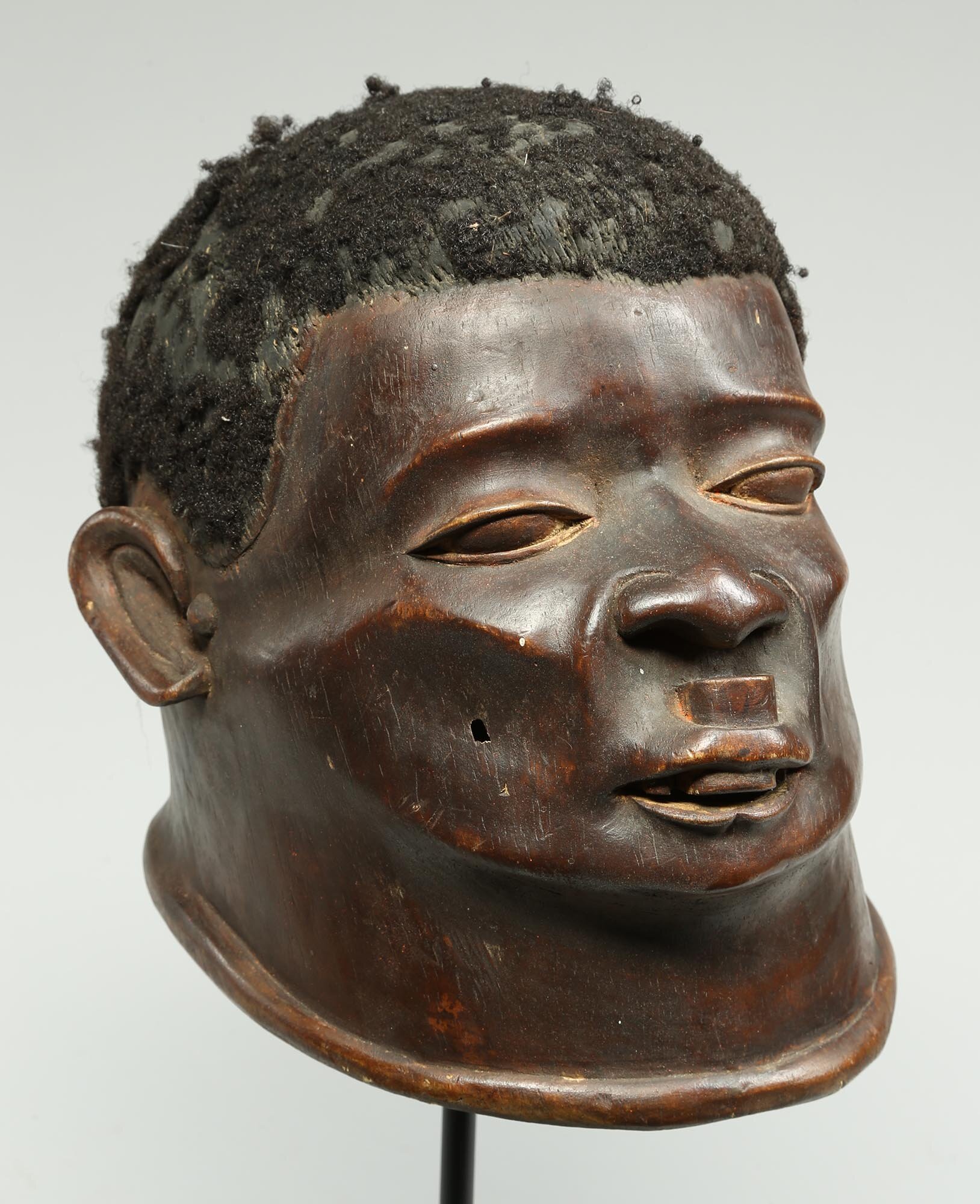 Makonde Portrait mask Lip plug