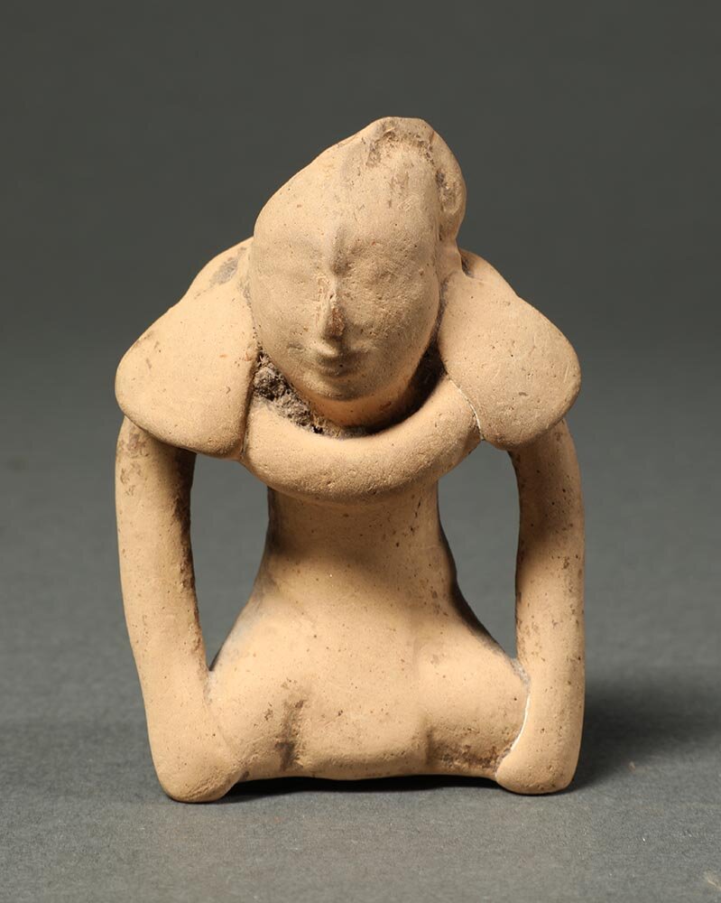 Colima Miniature seated figure 3 1/2"
