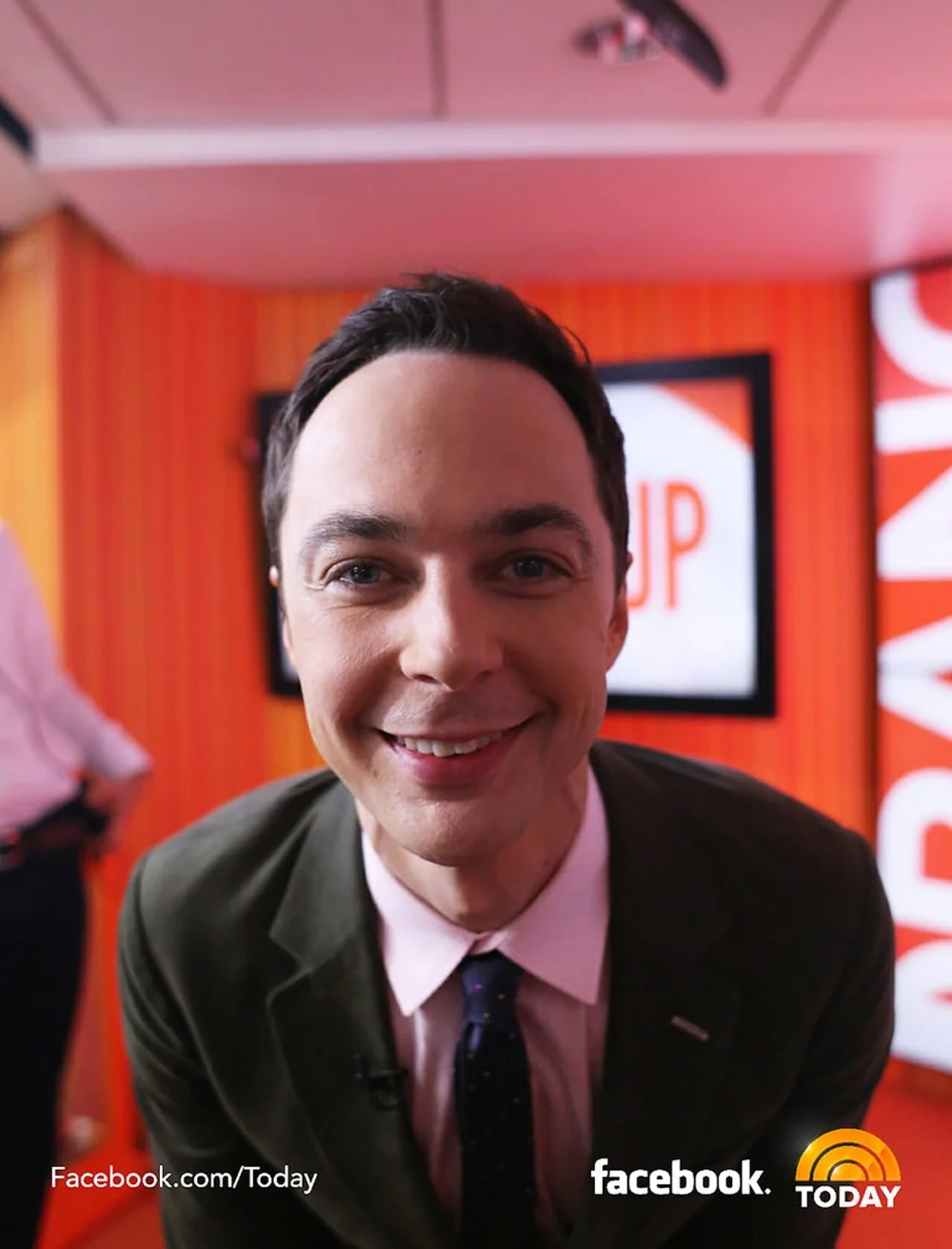 Jim Parson's using SELFIE backstage at the Today Show