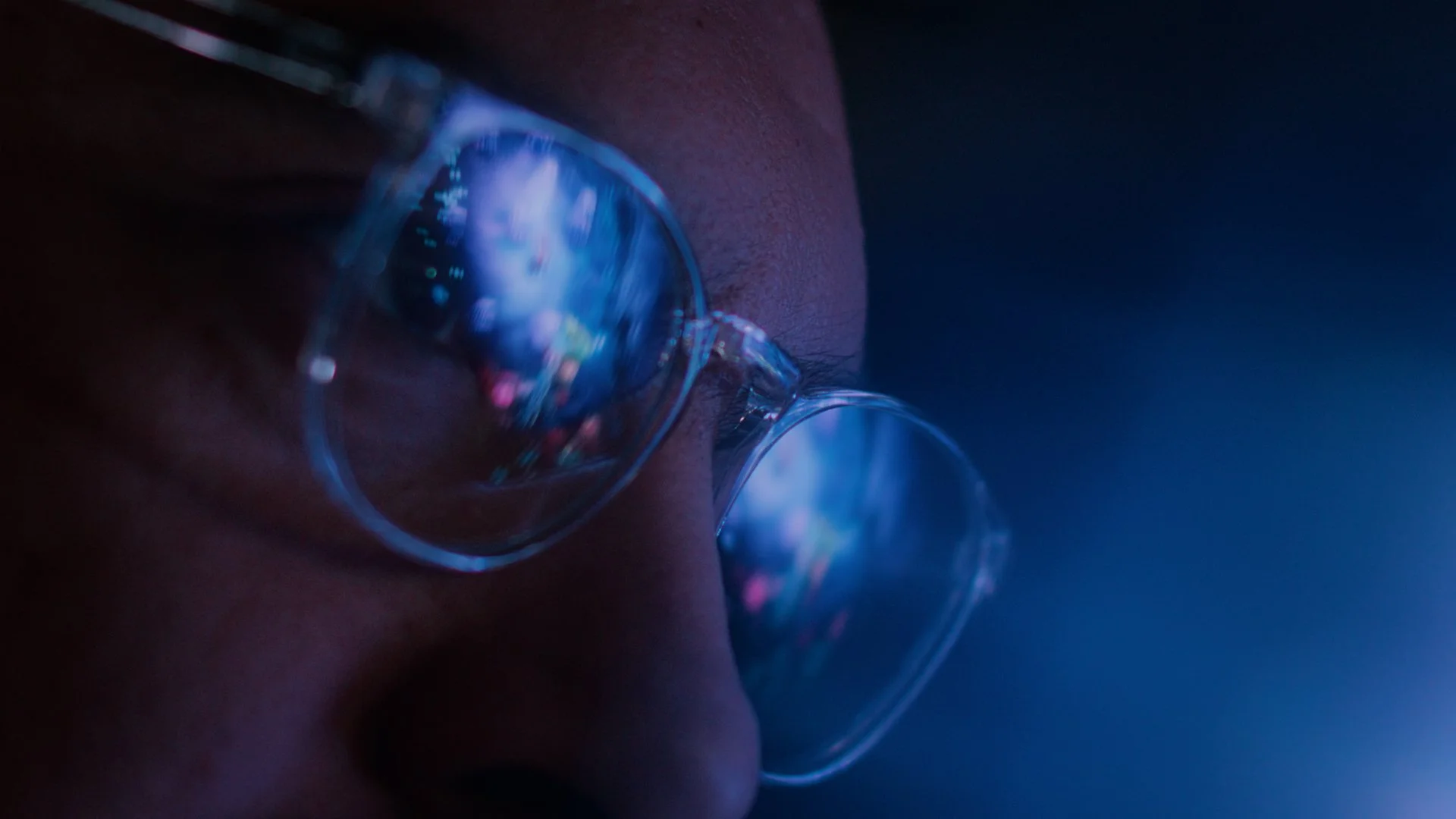 GooglePlay_conform_60_16x9_PROMO_v002 (0-00-43-06).jpg