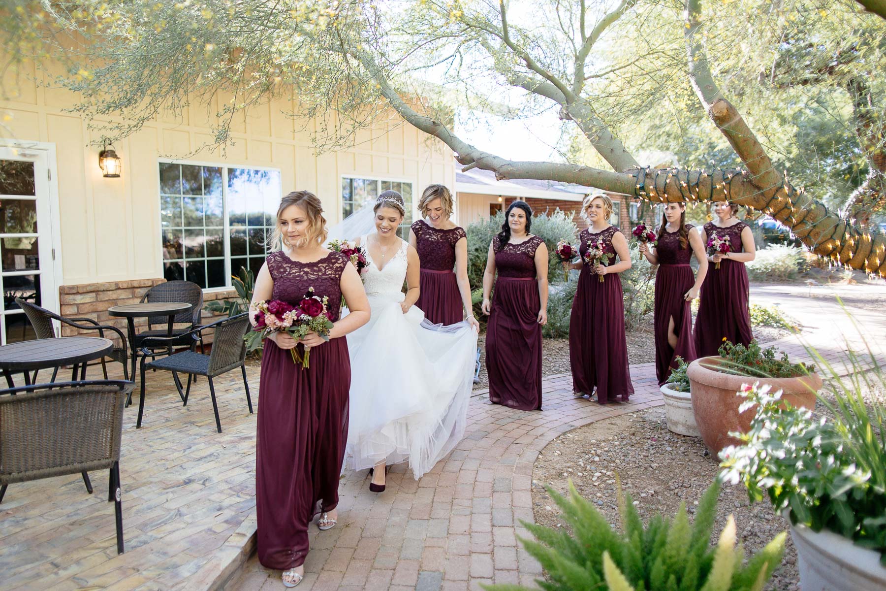 161203-Luxium-Weddings-Arizona-Sam-Kelsey-Schnepf-Farms-Preview-webres-1051.jpg