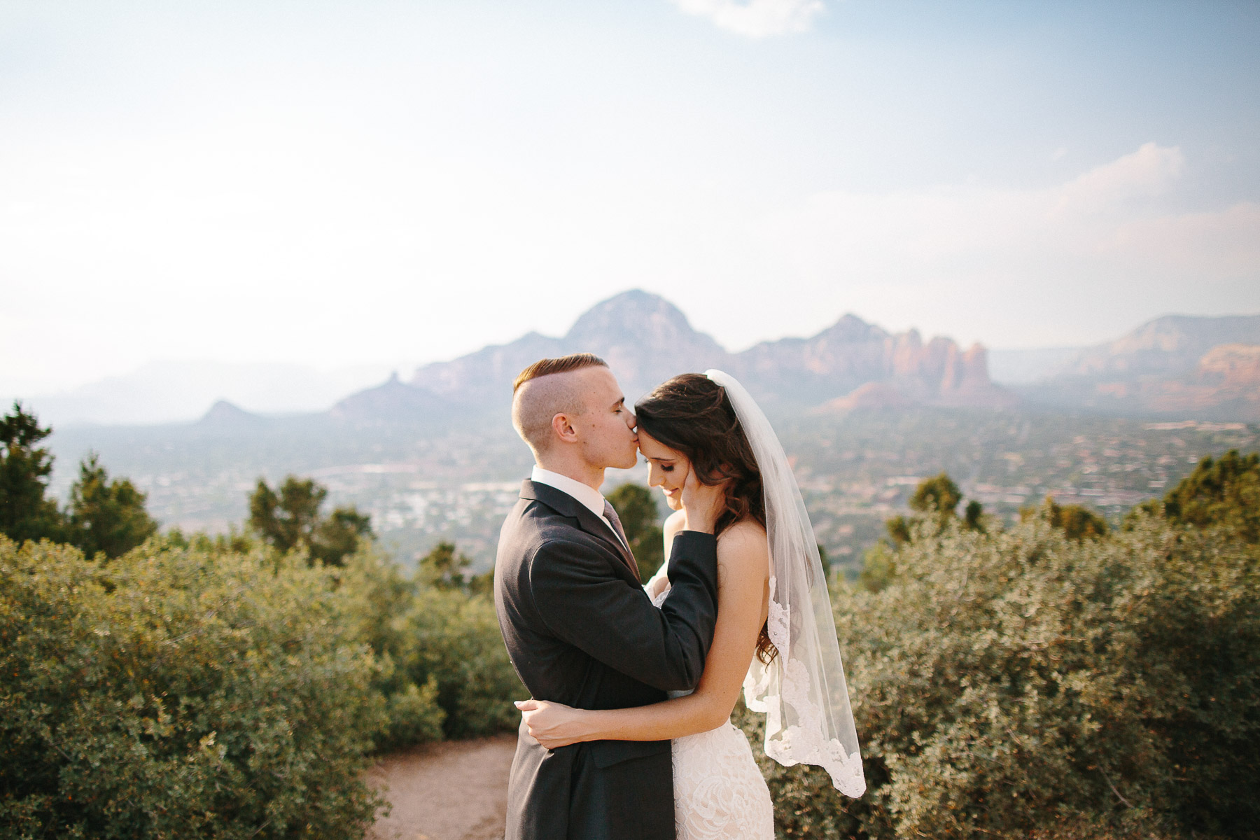 170528-Malkin-Wedding-Sedona-Arizona-Wedding-Photography-Sky-Ranch-Lodge-1034.jpg