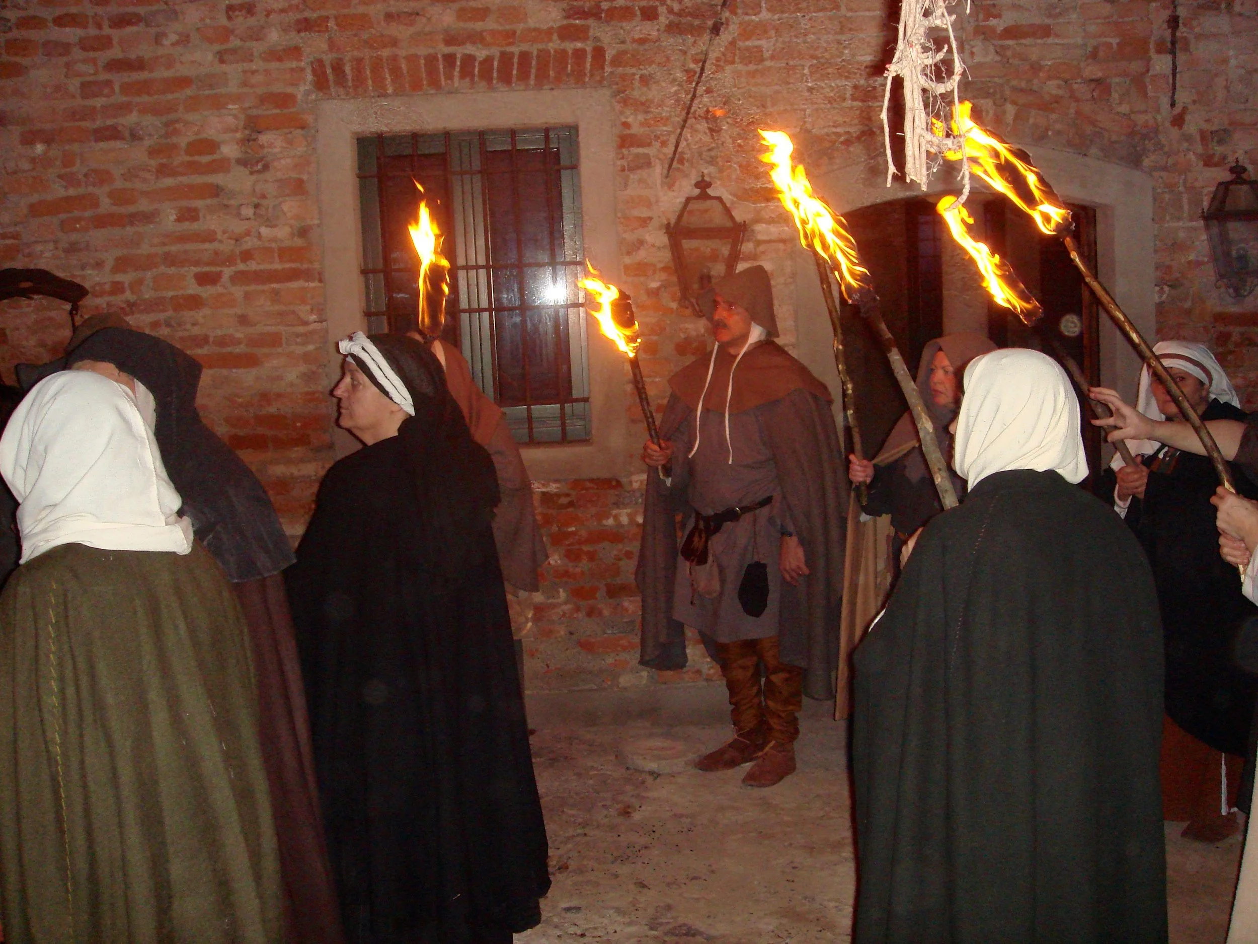  Medioevo - Scena di film girato nel castello anni fa' 