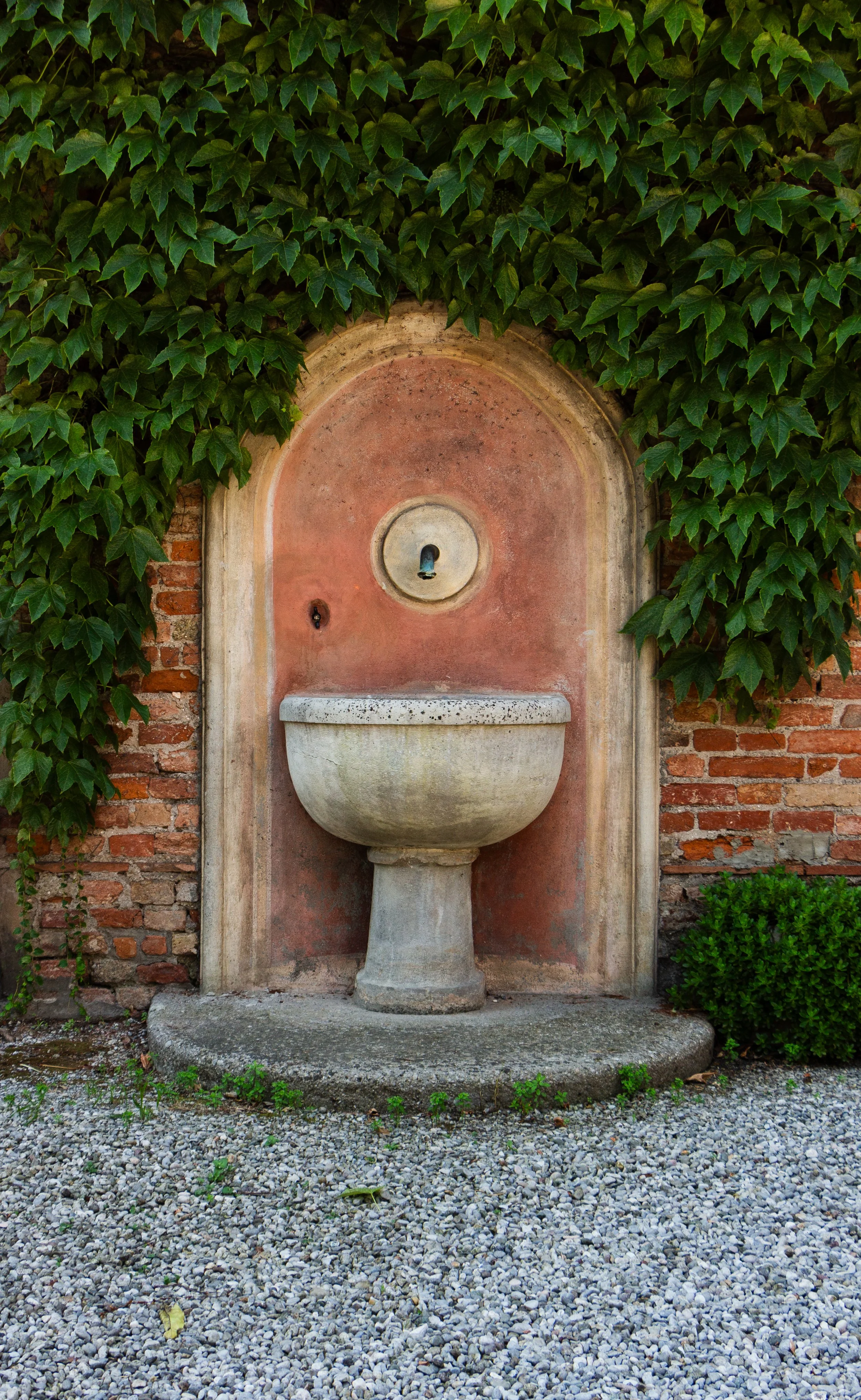  Una delle varie fontane 