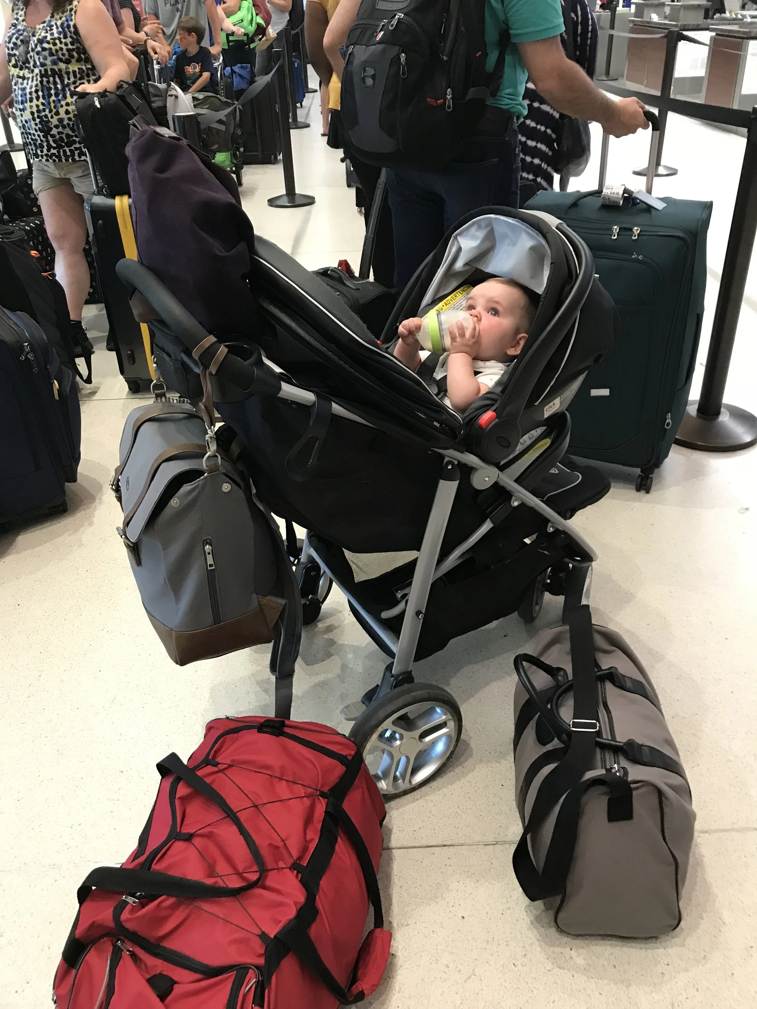 LAX Loungin'