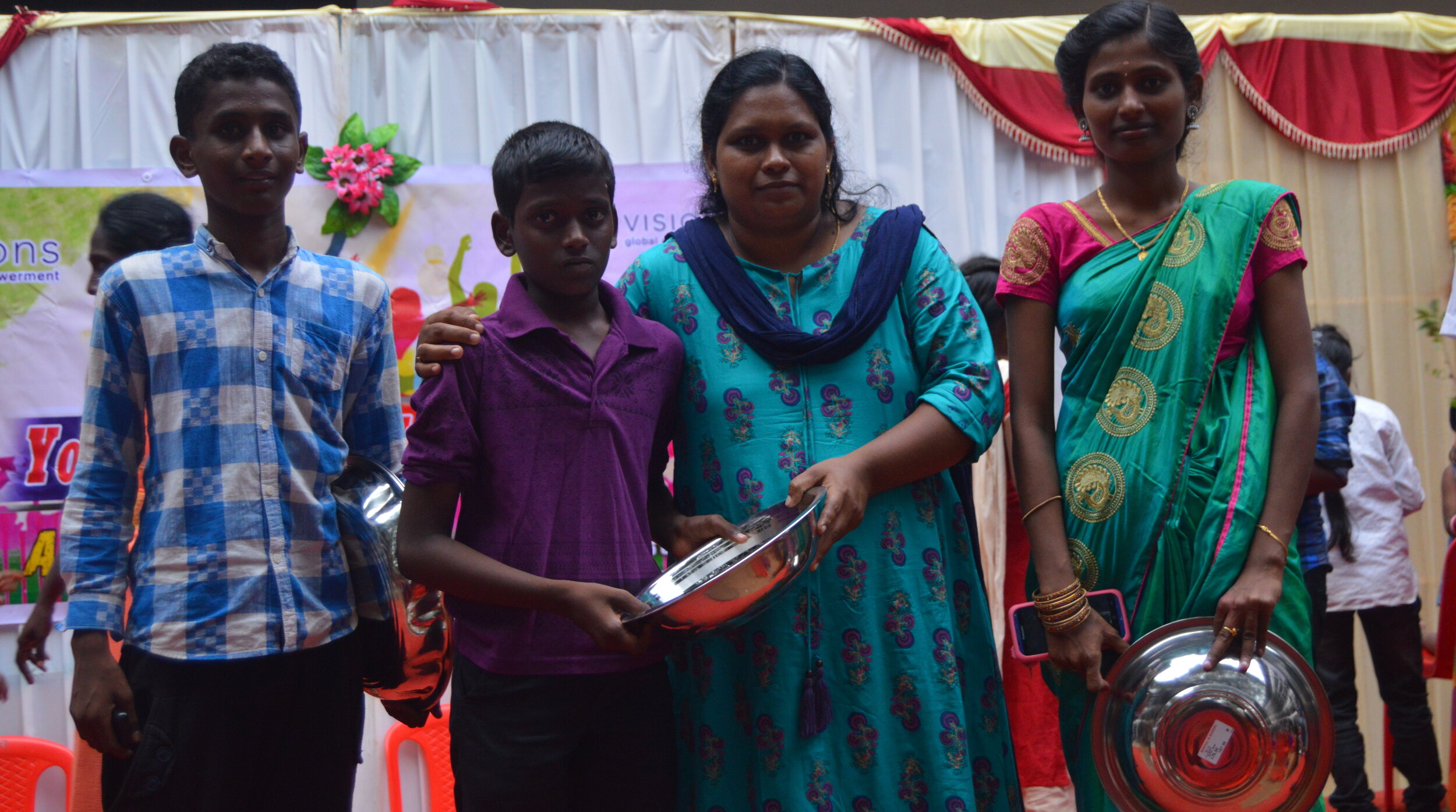 1. Youth Receiving Second Prize -Olaiyur.jpg