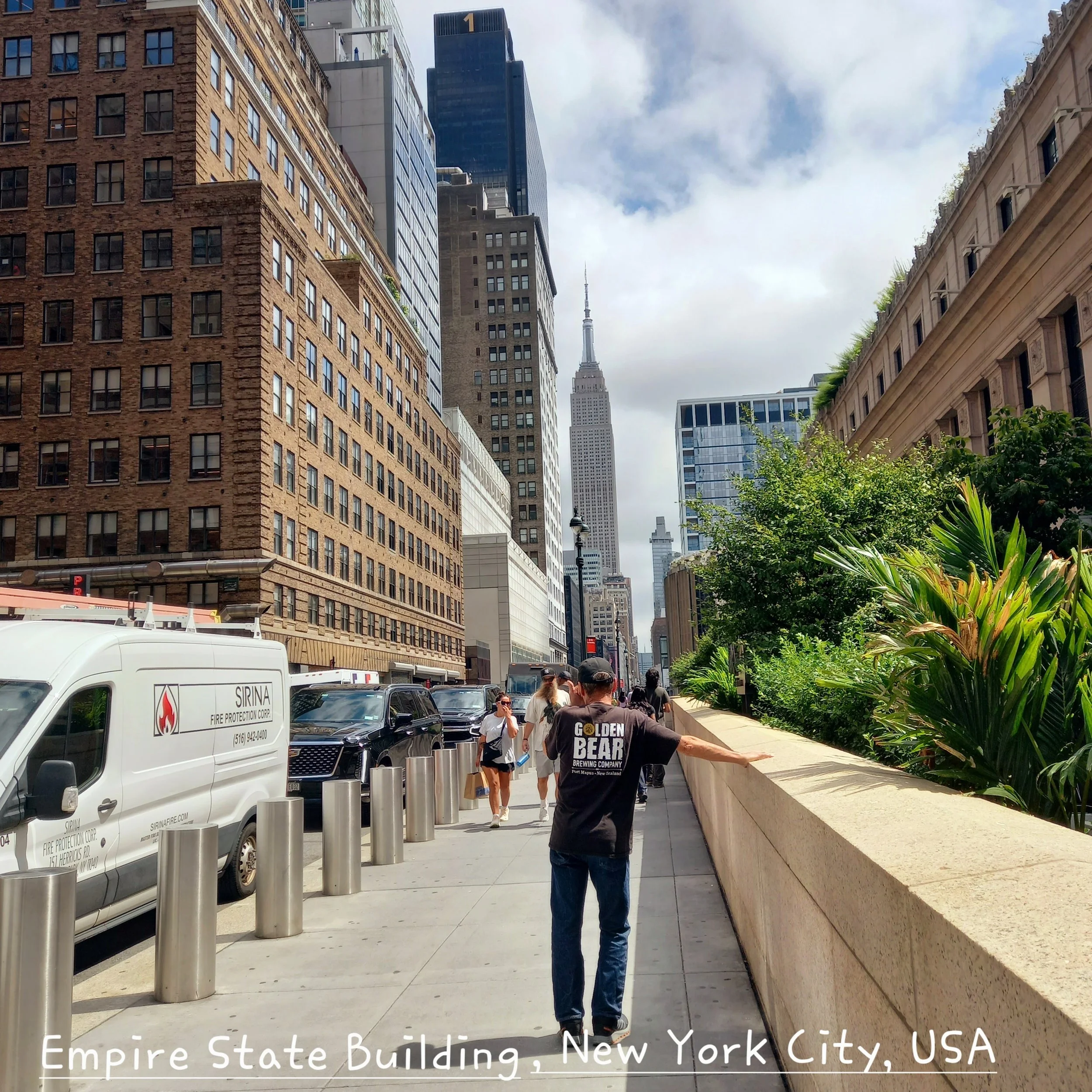 Empire State Building, NYC, USA.jpg