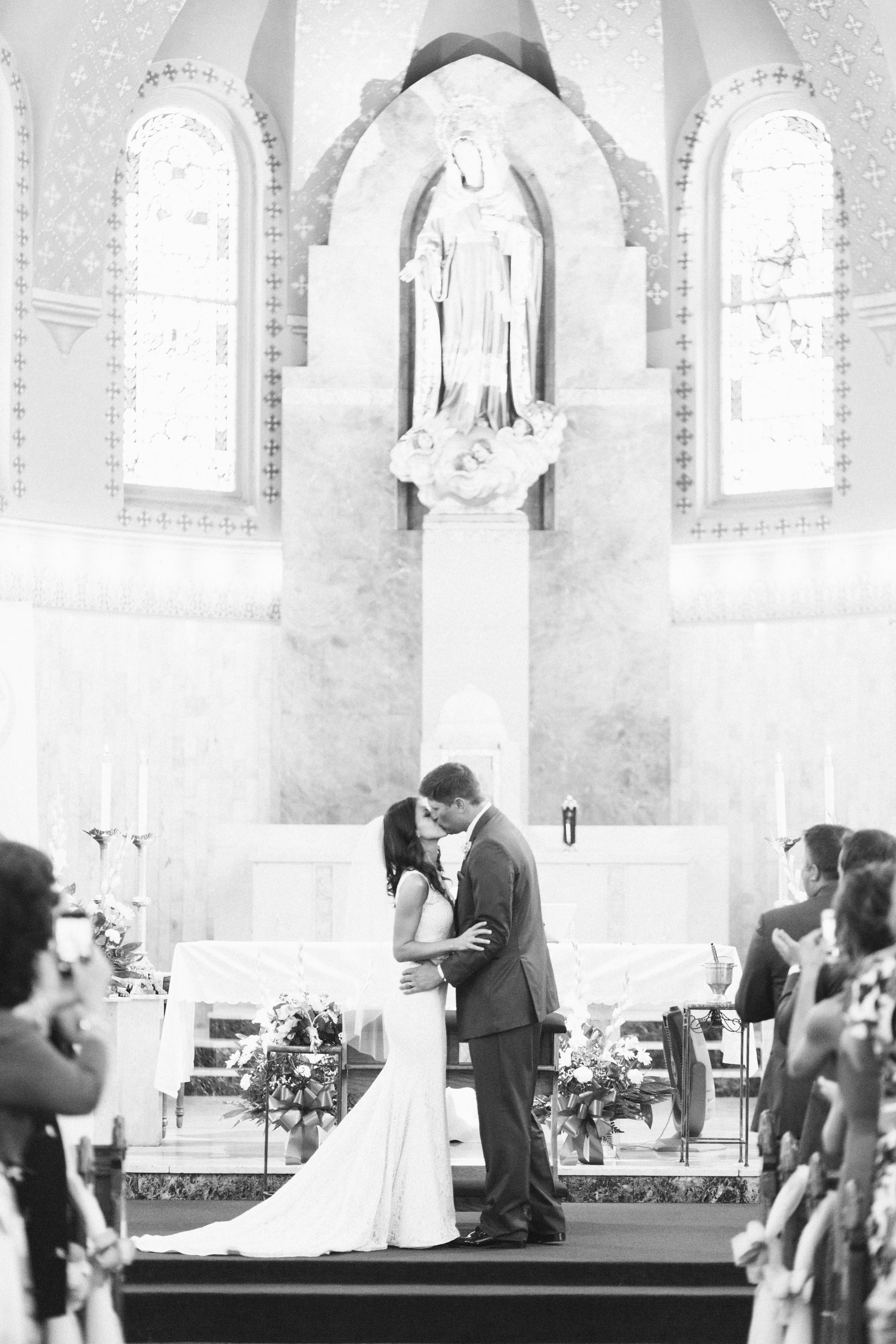 San Antonio Hybrid Wedding Photographer