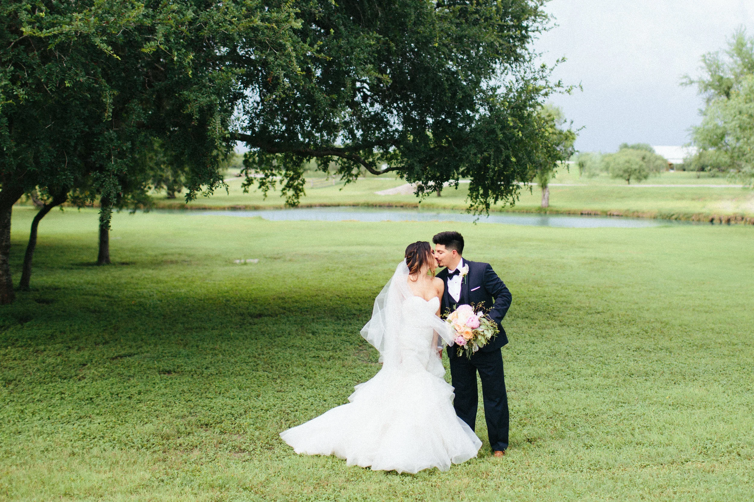 Hill Country Wedding Photographer