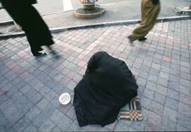 womanbegging2.JPG