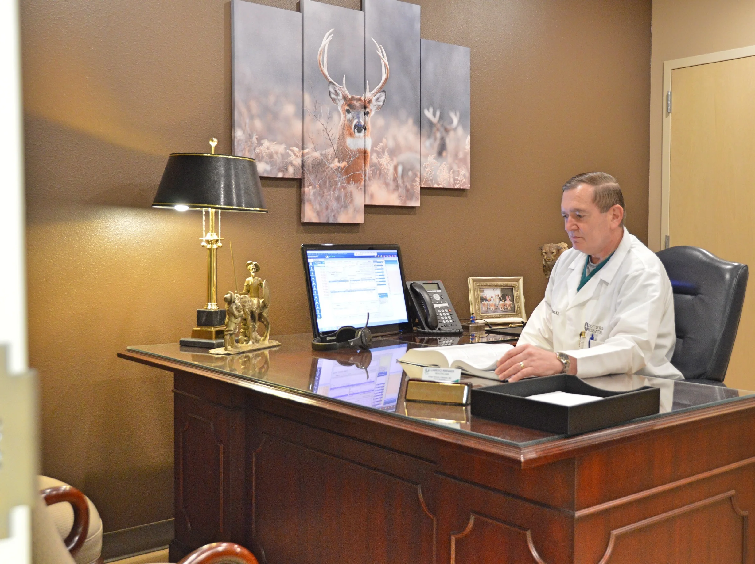 Gallery — Laredo Premier Healthcare Primary Care Walkin Clinic in