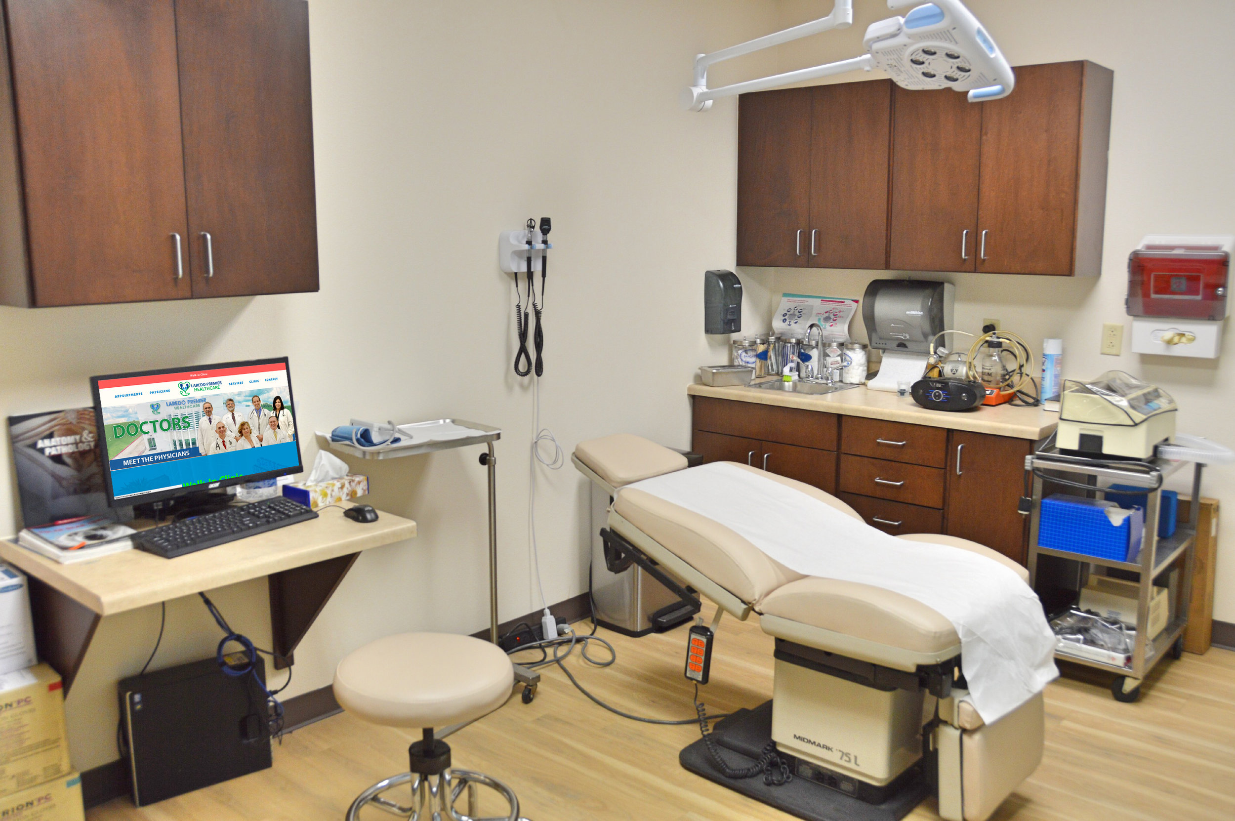Gallery — Laredo Premier Healthcare Primary Care Walkin Clinic in