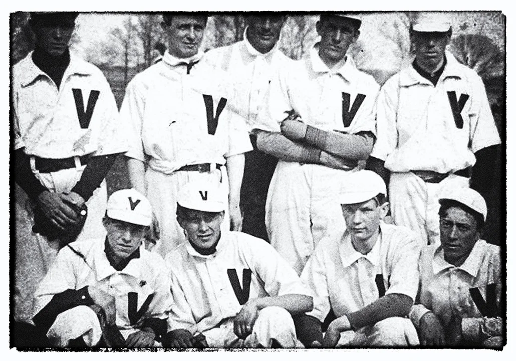 Valpo Baseball.jpg