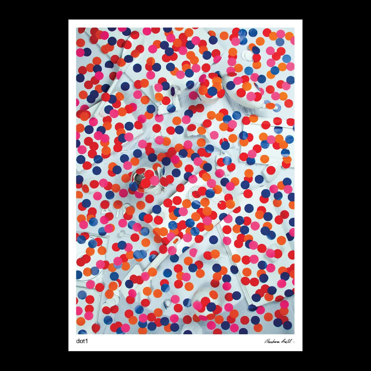 DotDotDot_SeriesWEB_sq-01.jpg