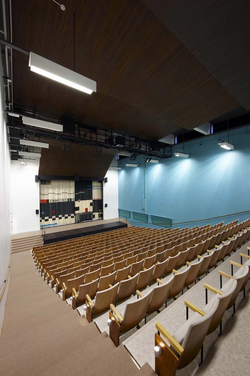 tyovaenopisto+auditorio.jpg